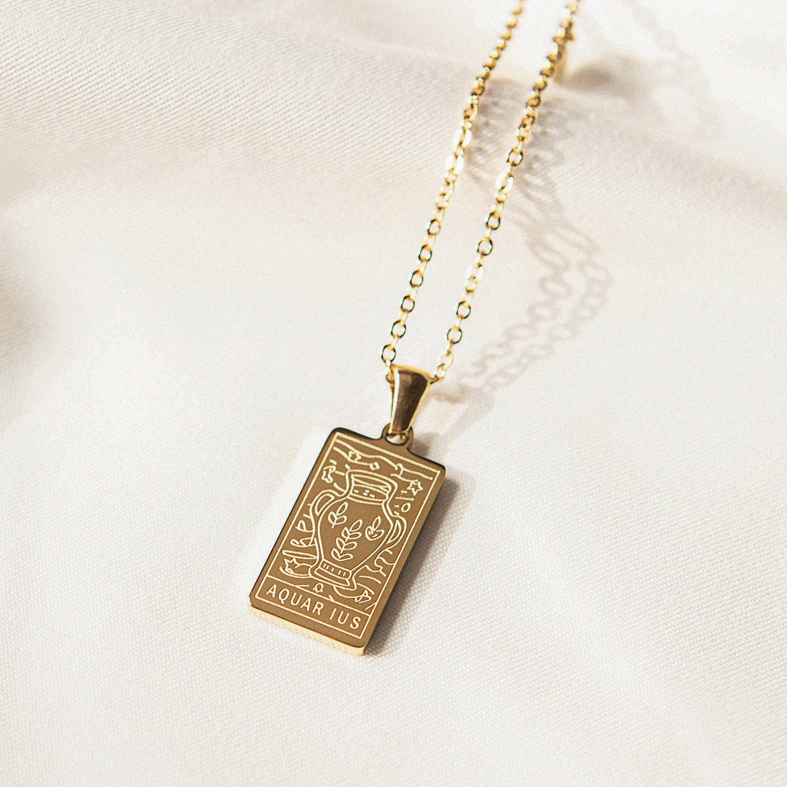 12 Zodiac Pendant Necklace - Zinfu