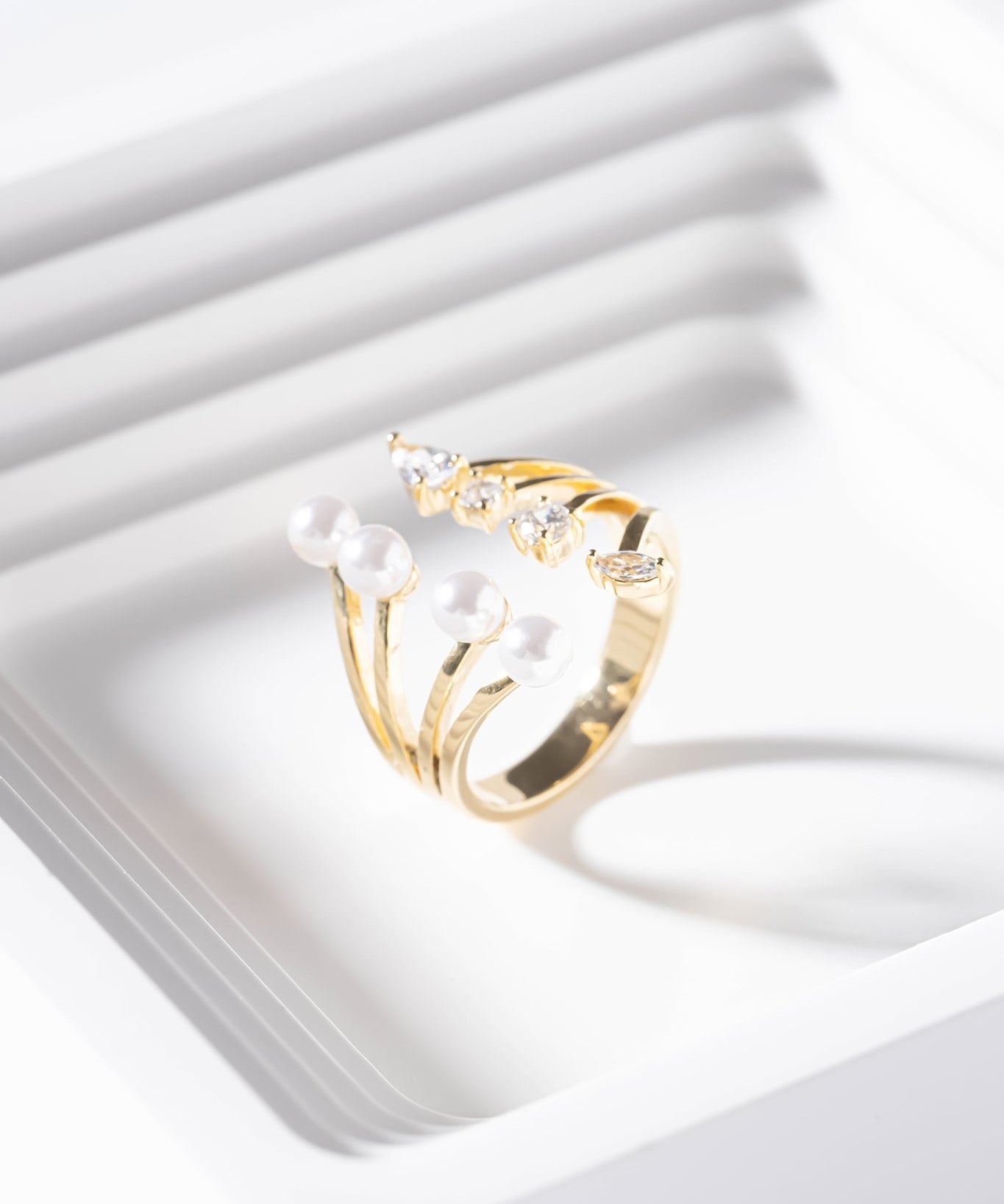 Laid-back Girl - Ring - Zinfu