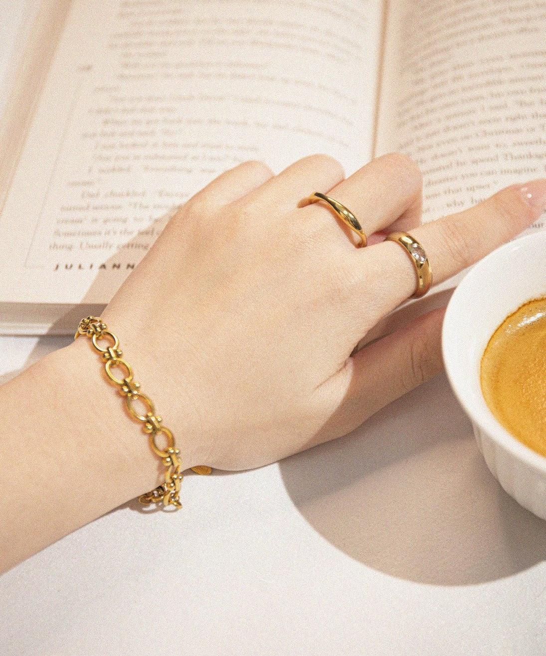 Rectangular Chain Bracelet - Zinfu