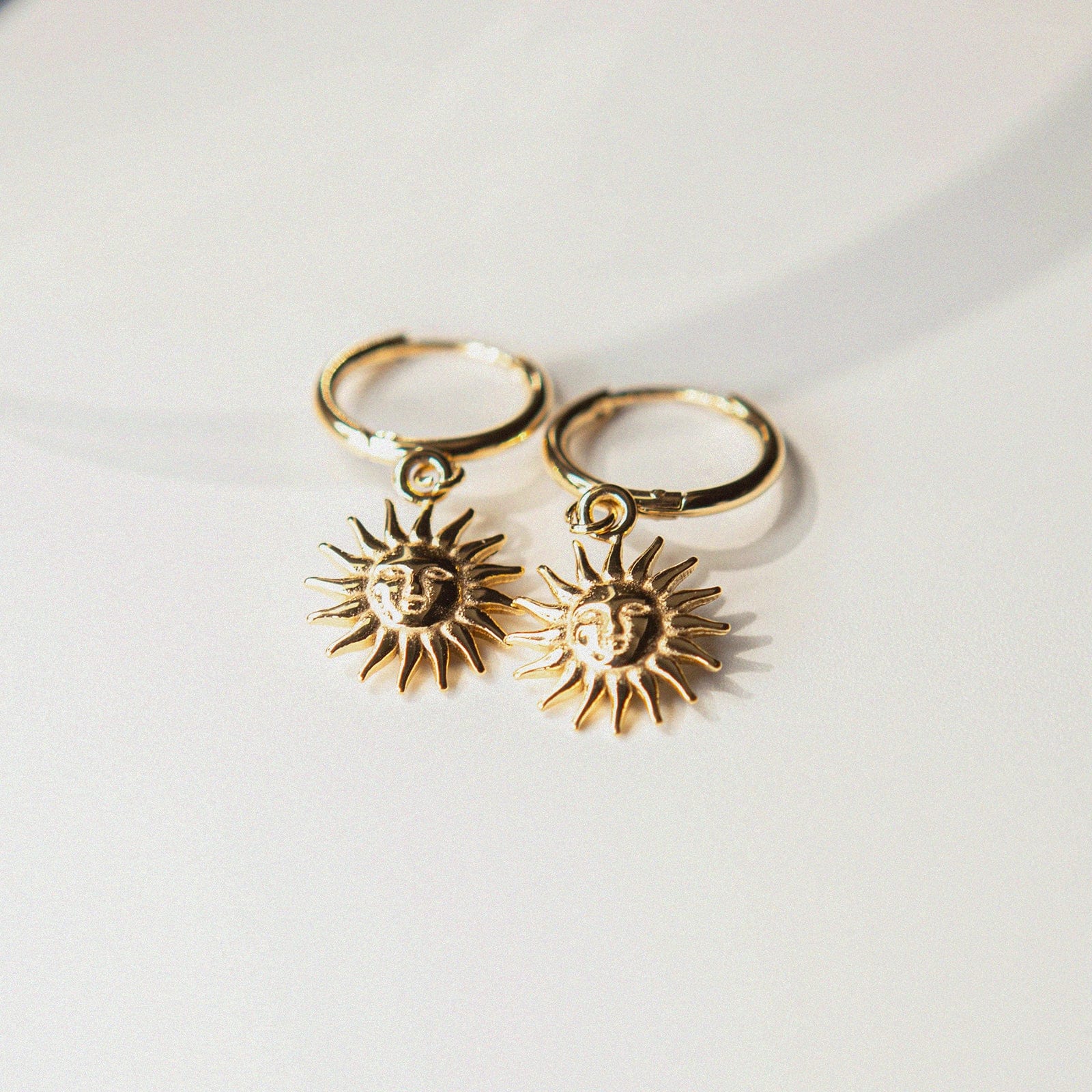 Solar Pendant Earrings - Zinfu