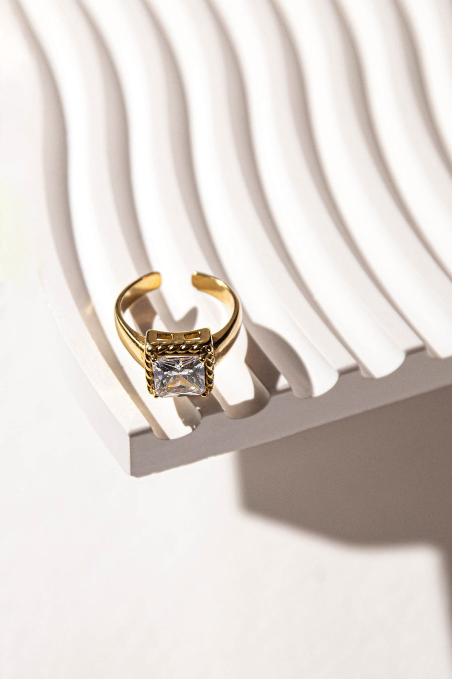 Square Diamond Open Ring - Zinfu