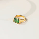 Ring Zinfu Vintage Squared Emerald Ring